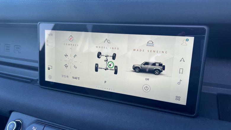 Land Rover Defender 3.0 D300 X-Dynamic SE 110 5dr Auto Diesel Estate